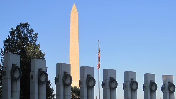 The Washington Monument: Evening